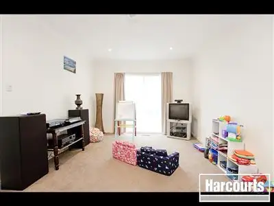 Seventh view of Homely house listing, 4 Strzelecki Court, Warragul VIC 3820