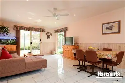 Fifth view of Homely house listing, 3 Shamrock Close, Narre Warren South VIC 3805