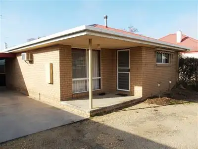 Main view of Homely unit listing, 2/126 Rowan Street, Wangaratta VIC 3677