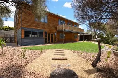 23 Barton Street, Port Elliot SA 5212