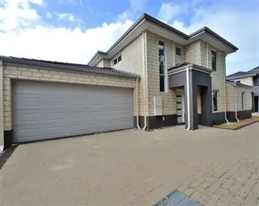 2/65 Harrison Street, Rockingham WA 6168