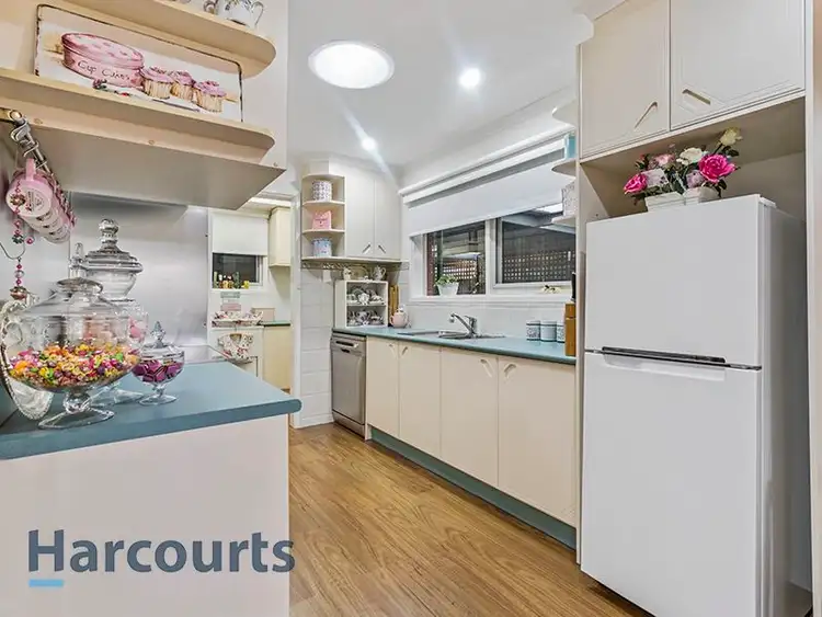 Seventh view of Homely house listing, 4 Waranga Crescent, St Albans VIC 3021