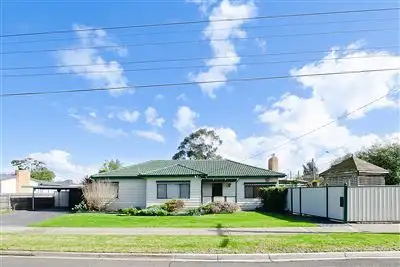 Second view of Homely house listing, 25 Woorite Place, Keilor East VIC 3033