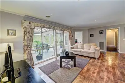 Sixth view of Homely house listing, 8 St Chesters Avenue, Lake Gardens VIC 3355