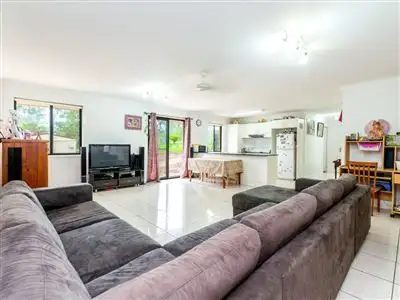 492 Curra Estate Road