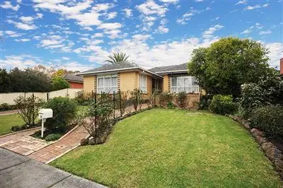 Main view of Homely unit listing, 26 Broughton Avenue, Croydon VIC 3136