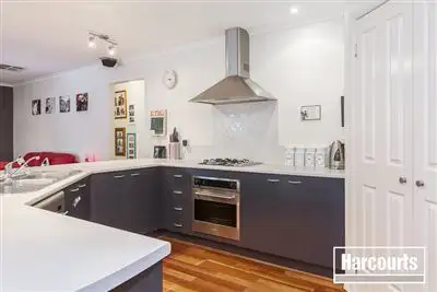 Fifth view of Homely house listing, 19 Viewbank Rise, Beaconsfield VIC 3807