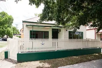 220 Bourke Street, Goulburn NSW 2580