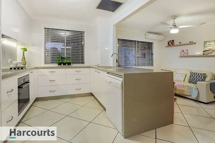 30 Oscar Crescent, Albany Creek QLD 4035