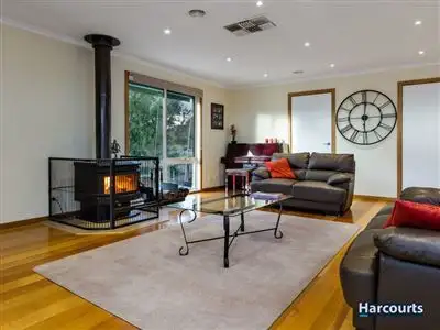 Second view of Homely house listing, 5 Hollyview Court, Rowville VIC 3178