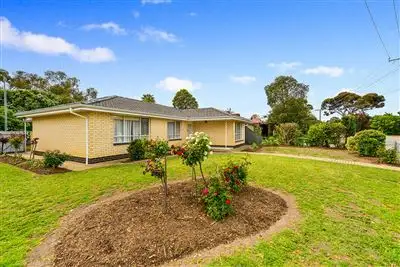 Main view of Homely house listing, 28 Warwick Grove, Morphett Vale SA 5162