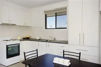 1/3 Kinnordy Court, Hamlyn Heights VIC 3215