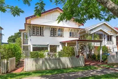 Main view of Homely house listing, 5 Eversleigh Road, Scarborough QLD 4020
