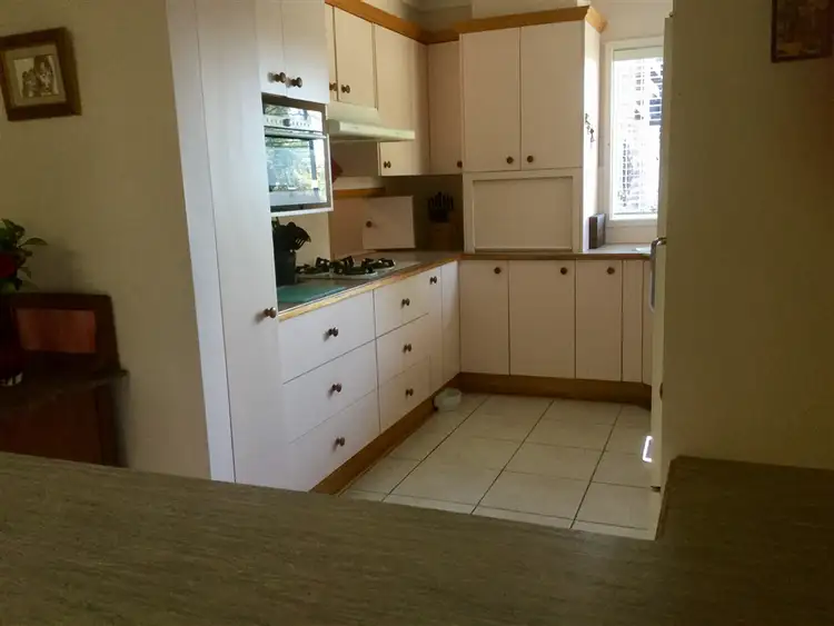 Sixth view of Homely house listing, 1 Delisle Place, West Bathurst NSW 2795