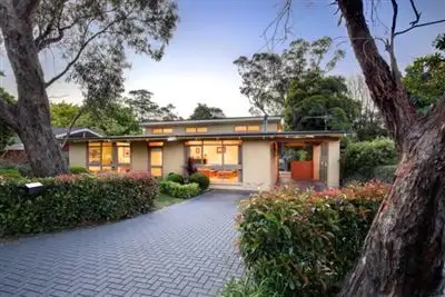 2 Kookaburra Crescent, Hawthorndene SA 5051