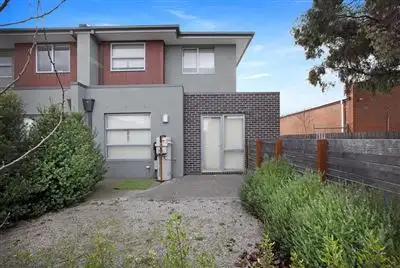 2 Pleasant Road, Thomastown VIC 3074