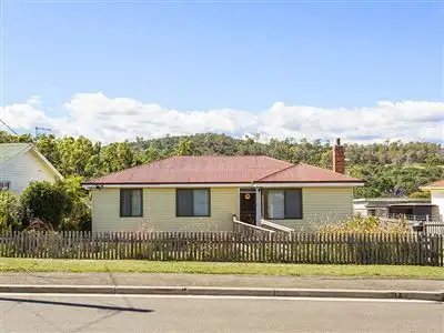 107 Hargrave Crescent, Mayfield TAS 7248