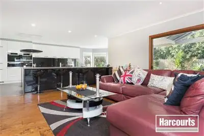 Fourth view of Homely house listing, 18 Jerilderie Drive, Berwick VIC 3806