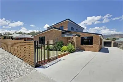 4 Coghlan Court, Old Beach TAS 7017
