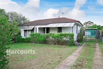 4 Bailley Street, Leumeah NSW 2560