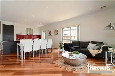 Sixth view of Homely house listing, 10 White Gum Way, Cranbourne North VIC 3977