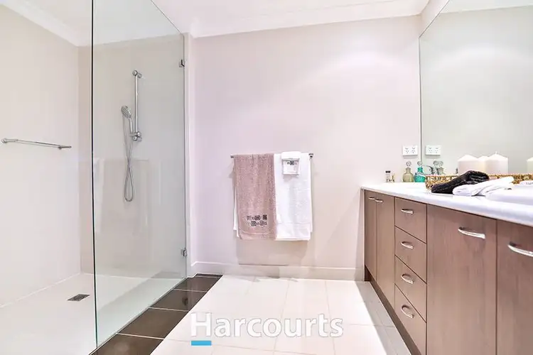 Sixth view of Homely house listing, 7 Cormorant Parade, Pakenham VIC 3810