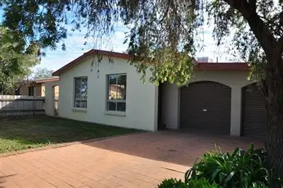 5 Conduit Street, Cobar NSW 2835