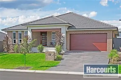 4 Discovery Circuit, Gregory Hills NSW 2557