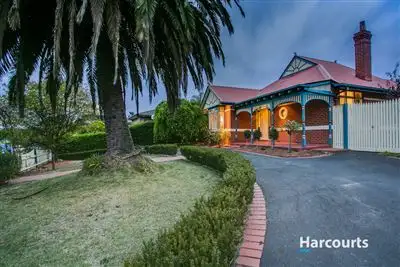 4 Applewood Rise, Somerville VIC 3912