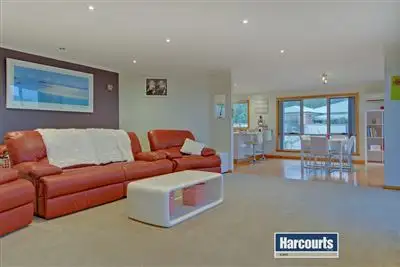 Sixth view of Homely house listing, 8 Seabreeze Avenue, Sulphur Creek TAS 7316