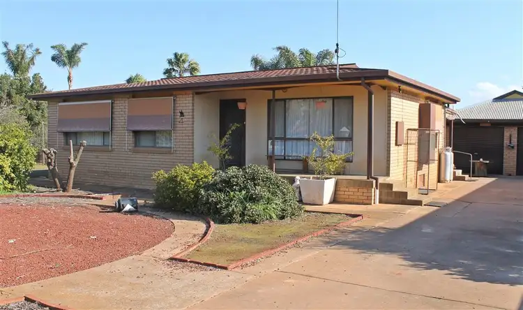 4 Monash Street, West Wyalong NSW 2671