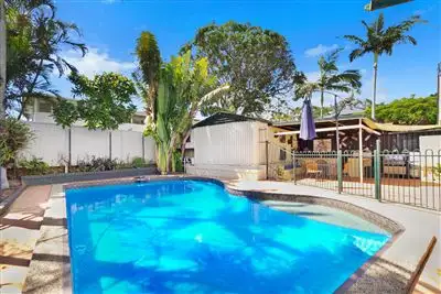 Main view of Homely house listing, 68 Curve Avenue, Wynnum QLD