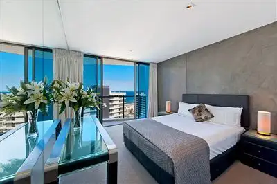 18 Enderley Avenue, Surfers Paradise QLD 4217