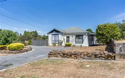 42 Gravelly Beach Rd, Blackwall TAS 7275