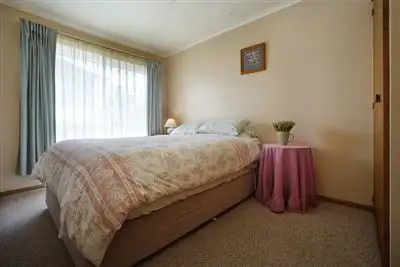 Seventh view of Homely house listing, 5 Dahlia Court, Devonport TAS 7310