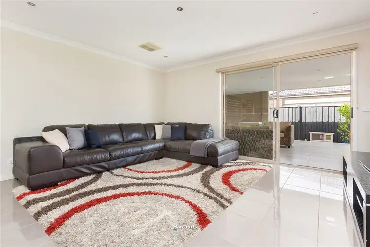 Fifth view of Homely house listing, 26 Fieldstone Crescent, Cranbourne North VIC 3977