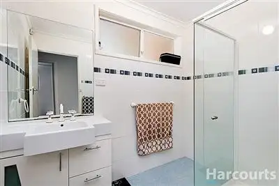 Fifth view of Homely unit listing, 8/216 Lawrence Road, Mount Waverley VIC 3149