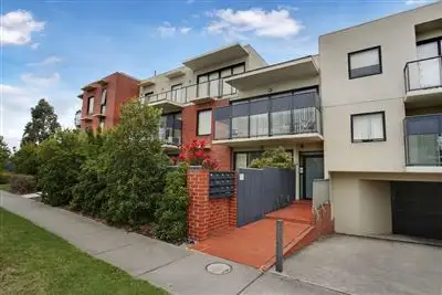 13/28 Burton Avenue, Clayton VIC 3168