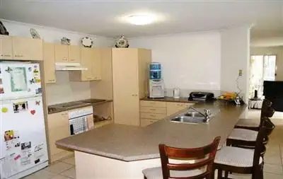 Fifth view of Homely house listing, 2 Roxby Court, Bonogin QLD 4213