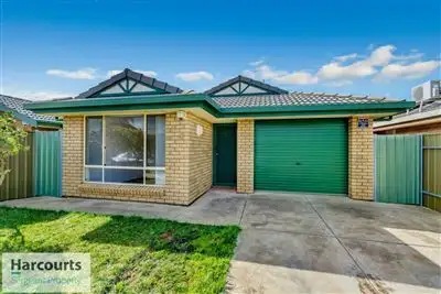 8 Mosel Grove, Paralowie SA 5108