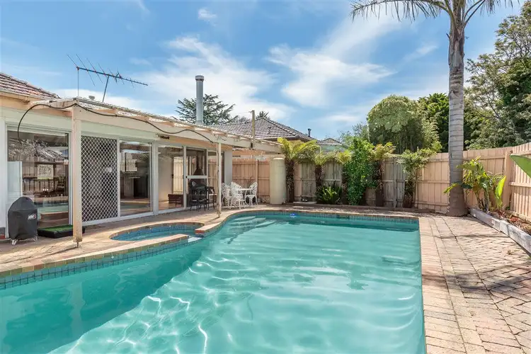 Sixth view of Homely unit listing, 1/26 Myers Avenue, Glen Waverley VIC 3150