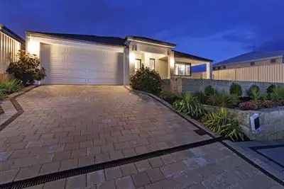 Second view of Homely house listing, 25 Panarea Crest, Yangebup WA