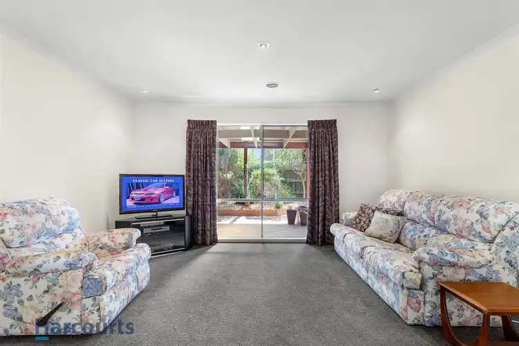 Fourth view of Homely house listing, 2 Finton Court, Pakenham VIC 3810