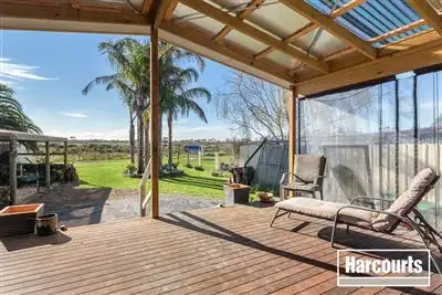 19 Hardy Ave, Cannons Creek VIC 3977