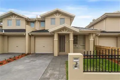 2c Frank Street, Frankston VIC 3199