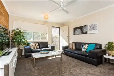 2/500 Oxley Avenue, Redcliffe QLD 4020