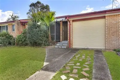 Main view of Homely semi-detached listing, 3/2-6 Woodlark Place, Glenfield NSW 2167
