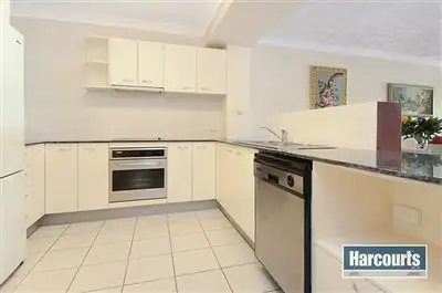 Fifth view of Homely unit listing, 2/102 Racecourse Road, Ascot QLD 4007