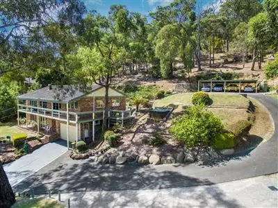 19 Leslie Avenue, Boronia VIC 3155
