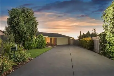 Second view of Homely house listing, 4 Jenkins Court, Craigmore SA 5114